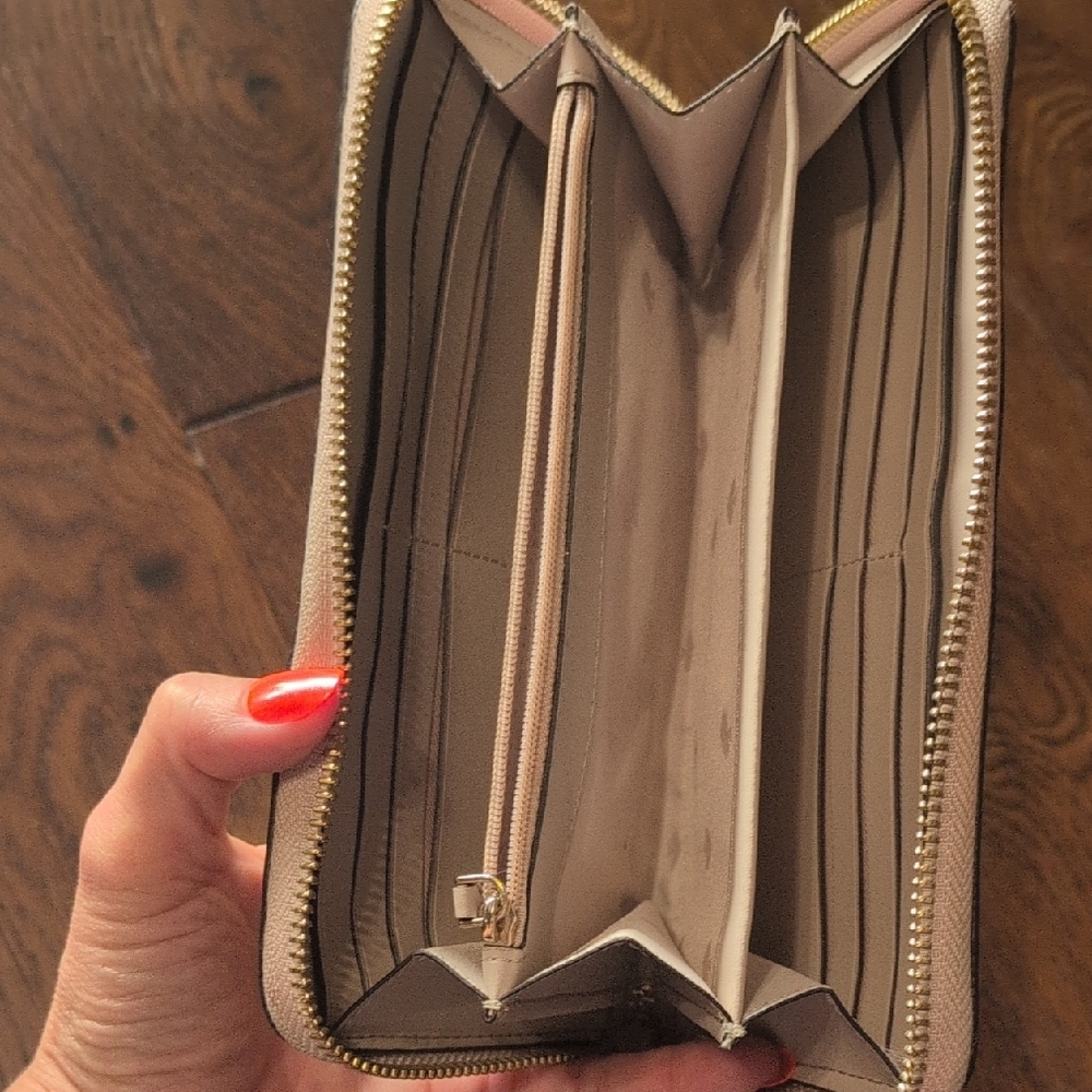 Kate Spade Gold Glitter Wallet - Picture 3 of 6